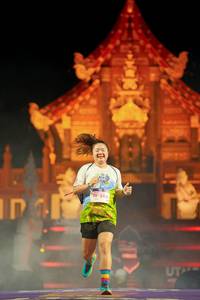 BIB: 396
                            <button type="button" onclick="openModal(22473171)" class="btn btn-primary btn-sm float-right btn-popup" data-toggle="modal" data-target=".modal-high-quality">
                        <i class="fas fa-shopping-cart"></i> Add to Cart
                    </button>
                                            <button type="button" onclick="isThisMe(22473171, true)" class="btn btn-success btn-sm float-right btn-popup btn-isme hidden" data-toggle="tooltip" data-placement="bottom" title="นี่คือรูปของคุณใช่ไหม คลิกที่นี่เพื่อเอาเข้าอัลบั้ม">
                        <i class="fas fa-plus"></i> Add to album
                    </button>
                    <button type="button" onclick="isThisMe(22473171, false)" class="btn btn-warning btn-sm float-right btn-popup btn-isnotme hidden">
                        <i class="fas fa-ban"></i> Remove from album
                    </button>